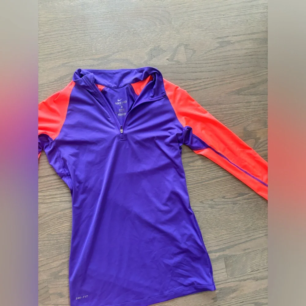 NIKE Pro dri-fit fitted 1/4 zip pullover purple orange women’s size small